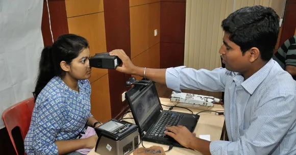 Worried About Identity Theft via Aadhar? Here's How You Can Lock Your Biometric Details.