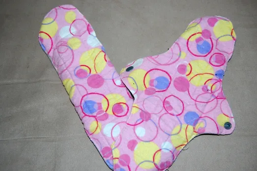 A Step-By-Step Guide to Making Your Own Eco-Friendly Sanitary Pads. It's Really Simple!