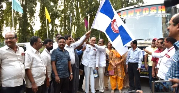 Not Officers or Ministers, Railways Sends 100 Junior Staff for Foreign Holiday!