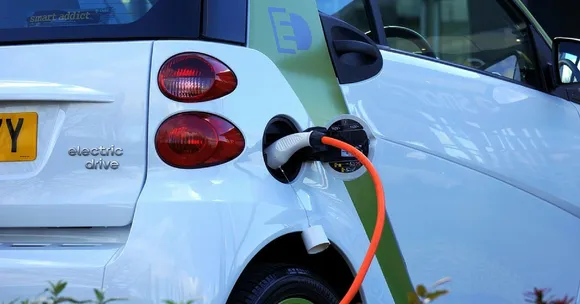 Soon, You Can Charge Your Electric Vehicle at 11 Public Points in Bengaluru