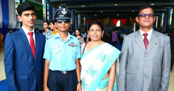 Meet the Karnataka Girl Who Just Became South India's 1st Woman Fighter Pilot