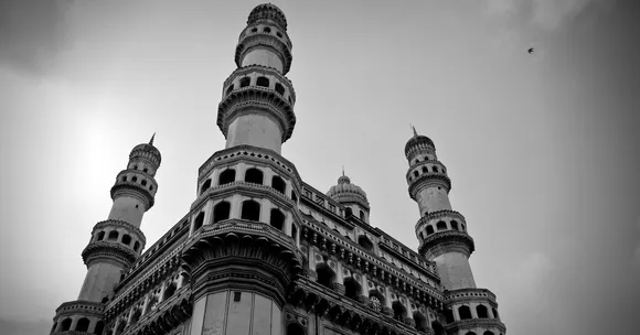 Secret Behind Charminar's Standing Tall for 427 Years? VIT Scientists Have Decoded It!