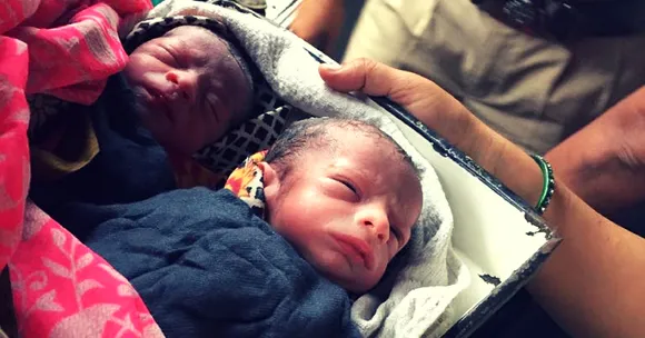 RPF Comes to Aid of Pregnant Passenger In Labour, Deliver Twins on Platform!