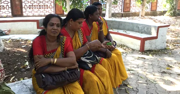 After A Hard-Fought 8-Year Battle, Kerala Women Workers Win 'Right to Sit'!
