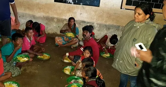 Cyclone Titli: Odisha IAS Officers Work Tirelessly, Rescue 1000+ People from Danger!