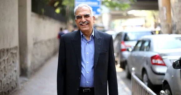 Join This Retired IPS Officer, Help Donate 20,000 Food Packets to Needy Kids!