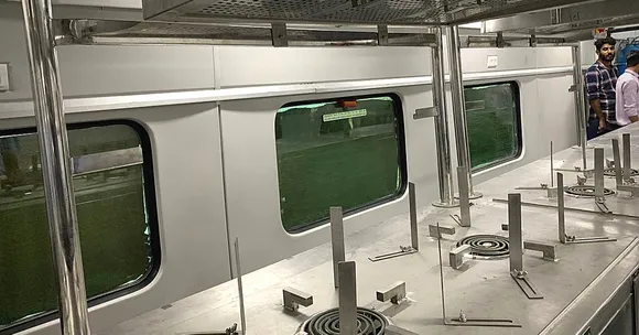 Railways Launches Website That Lets You Watch Your Train Meals Being Prepared!