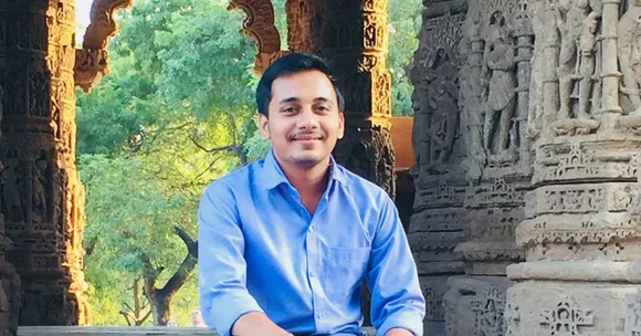 'I Knew He'd Make It One Day': Driver's Son Makes It To IIM-A, Fulfills Father's Dream!