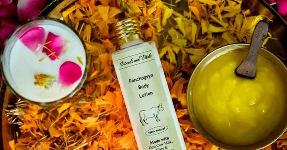 Detoxify Your Bathroom: 7 Plastic-Free, Chemical-Free Essentials for Your Bath!
