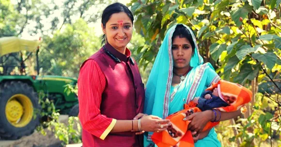 This Iron-Willed Sarpanch Returned From the US to Transform Villages in India!
