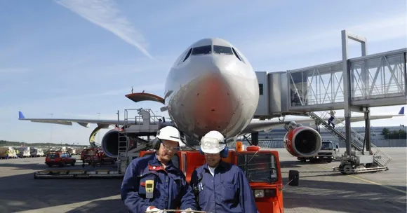 Airport Authority Opens Vacancies For Engineers & Graduates, Salary Up To Rs 1 Lakh/Month