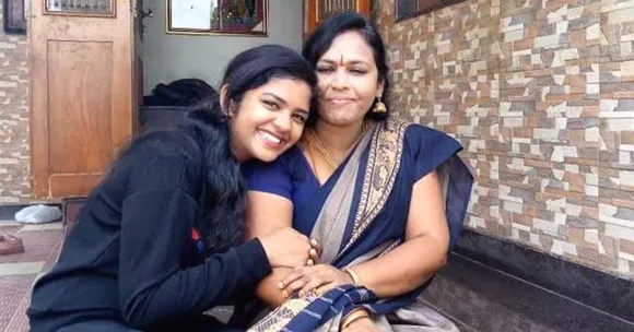 Mom's Home Remedy For Acne Turns Into Skin Care Brand, Earns Rs 80,000 Per Month