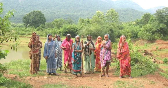 How Tribal Women Have Been Protecting 1/3 of Odisha's Forests, All By Themselves