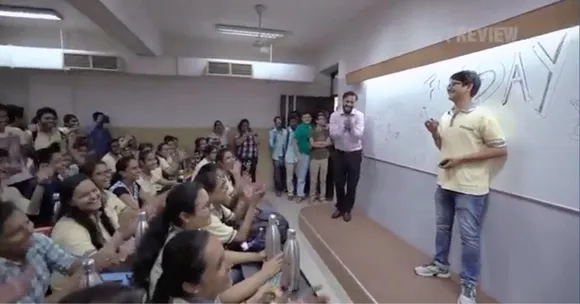 Two Sides To Every Story: Why a JEE Topper's Video Has Divided the Internet