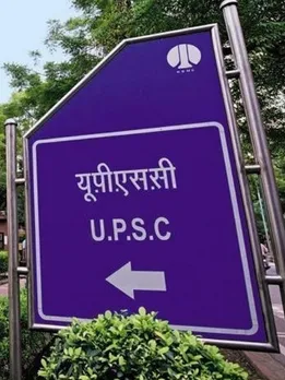 IAS Toppers Share Top 20 Books to Help You Crack UPSC Civil Service Exam (Copy)