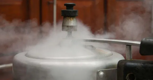 Ecom Platforms Fined Rs 1 Lakh for Selling Pressure Cookers. Here's Why