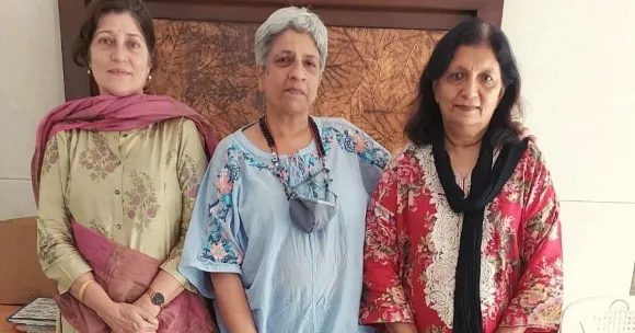 How Three Friends Prevented 7.5 Lakh Plastic Milk Packets From Entering Landfills