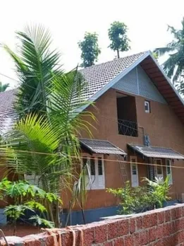 Kerala Man Saves Rs 15 Lakh Making Mud Home with Recycled Material; Can Last 100 Years