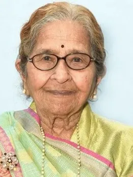 92-YO Padma Awardee Dedicated Her Life to Helping the Poor in Wars, Floods, Earthquakes