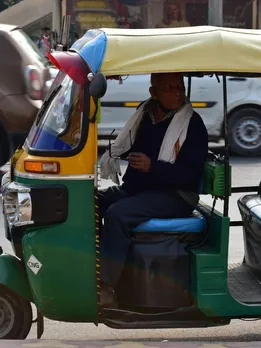 What Connects Italy & The Iconic Indian Auto Rickshaw? An Intriguing Origin Story