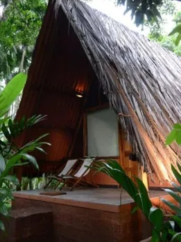 Retired Couple Turns Ancestral Land into Homestay Inspired by an Ancient Konkan Practice