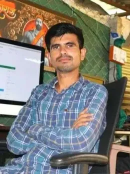 From Sweeping Infosys' Office to Giving 1000+ Jobs, This Startup Founder Is a True Inspiration