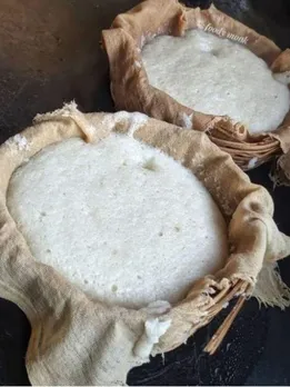 Village Eatery Steams Karnataka's Rare Chiblu Idlis in Bamboo for 70 Years