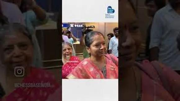 Watch this heartwarming reunion of D Gukesh with her mother. VC : @chessbaseindia