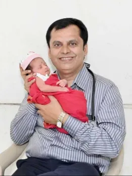 'People Called Me Crazy': Why An Indian Doctor Has Helped Deliver 2500 Girls Free of Charge
