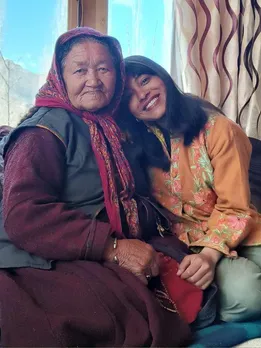 ‘Travel Dirty’ & Experience Village Life!: Pune Woman Quit Her Job to Start This Unique Venture