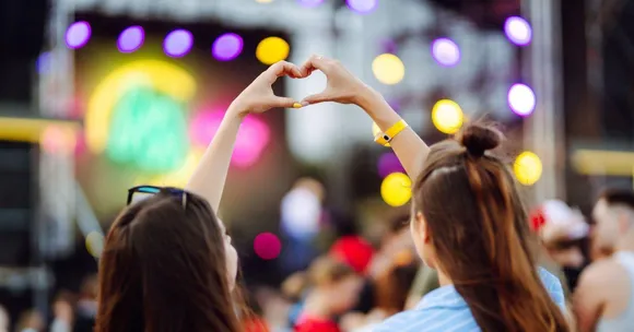 What Can Swarathma & Coldplay Teach Us About Inclusivity for the Deaf Community in Music Events?