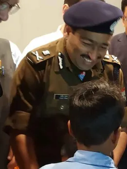 These Inspiring Indian Police Officers Are Going Beyond The Call Of Duty Through Their Kindness