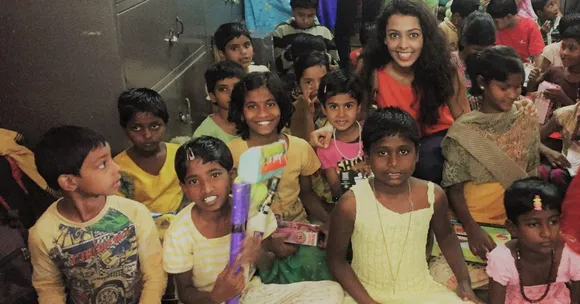 Turn Your Clutter into Christmas Magic: Give Books, Toys, Clothes & More To Those in Need