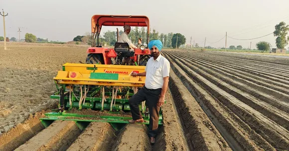 IAS Officer Turns Farmer, Shows How to Grow Paddy Using Just 25% Water
