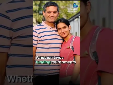 Meet 21-YO fencer Taniksha Khatri!