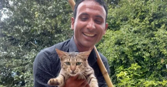 Meet The ‘Pied Piper’ Fighting To Save One of Delhi’s Last Remaining Green Lungs