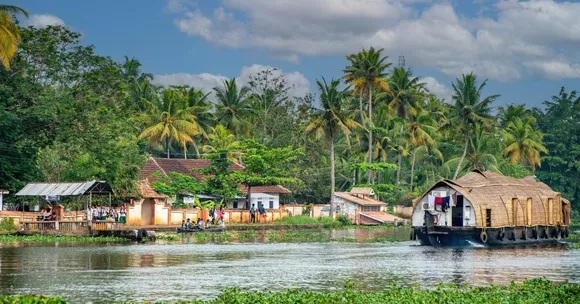 Himachal To Kerala: 8 Family Picnic Spots in India That Feel Like a Holiday & a Hug