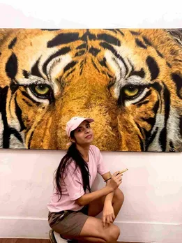 How a Self-Taught Artist Is Creating Hyper-Realistic Paintings to Save Wildlife