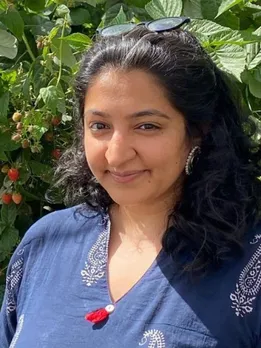 How This Ex-Lawyer is Growing Exotic Berries in India Using a Low-Cost Innovation