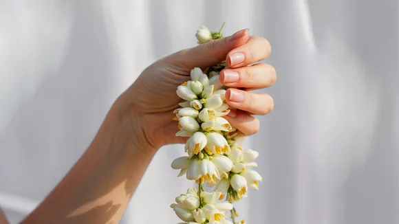 India powers global perfumery, so why aren’t we buying homegrown perfumes? post image
