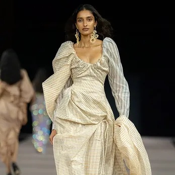 Who Gets to Put a Luxury Tag on Khadi—and Who Gets Left Behind post image