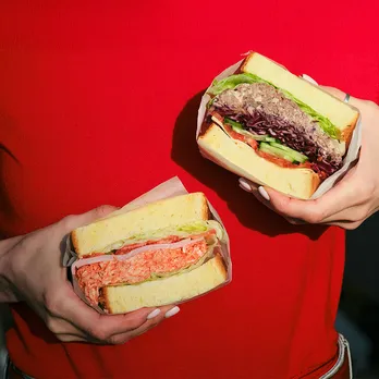From bread pakora to pastrami—India’s sandwich glow-up is real post image