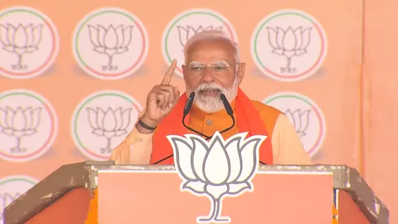 PM Narendra Modi at Delhi RK Puram Rally