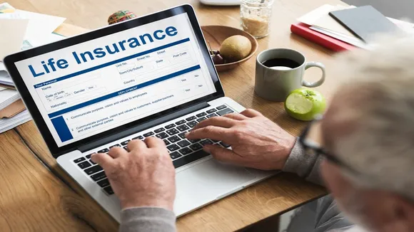 SBI Life, HDFC Life, LIC, ICICI Lomard, LICICI Prudential, GST on life insurance products, लाइफ इंश्योरेंस, एसबीआई लाइफ