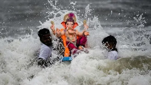 Ganapati Visarjan 2025