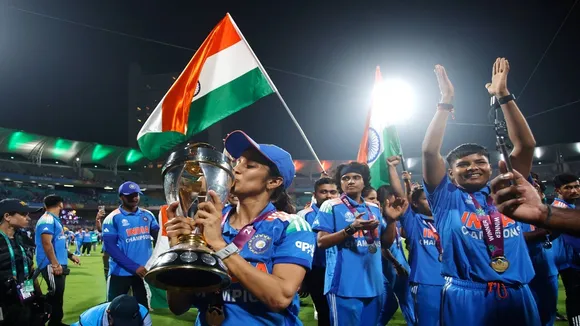 Women Champions team BCCI Photo, World Champion, Winning Team, Team India, Women Team, Captain Harmanpreet Kaur, Vice Captain Smriti Mandhana, Pratika Rawal, Harleen Deol, Deepti Sharma, Jemimah Rodrigues, Renuka Singh Thakur, Arundhati Reddy, Wicket Keeper Richa Ghosh , Kranti Gaud, Amanjot Kaur, Radha Yadav, Sree Charani, Wicket Keeper Yastika Bhatia, Sneh Rana, वर्ल्ड चैंपियन, विनिंग टीम, टीम इंडिया, वीमेन्स महिला टीम, भारतीय महिला टीम, कप्तान हरमनप्रीत कौर, उपकप्तान स्मृति मंधाना, प्रतिका रावल, हर्लीन देओल, दीप्ति शर्मा, जेमिमा रॉड्रिग्स, रेणुका सिंह ठाकुर, अरुंधति रेड्डी, विकेटकीपर ऋचा घोष, क्रांति गौड़, अमनजोत कौर, राधा यादव, श्री चरणी, विकेटकीपर यस्तिका भाटिया और स्नेह राणा कप्तान हरमनप्रीत कौर, उपकप्तान स्मृति मंधाना, प्रतिका रावल, हर्लीन देओल, दीप्ति शर्मा, जेमिमा रॉड्रिग्स, रेणुका सिंह ठाकुर, अरुंधति रेड्डी, विकेटकीपर ऋचा घोष, क्रांति गौड़, अमनजोत कौर, राधा यादव, श्री चरणी, विकेटकीपर यस्तिका भाटिया और स्नेह राणा