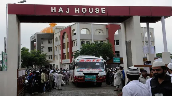Haj house, Hajj 2026, Hajj 2026 advisory, Hajj 2026 booking last date, Kiren Rijiju Hajj statement, Hajj 2026 government alert, Indian Hajj pilgrims 2026, Hajj Group Organisers HGO, Private Tour Operators PTO Hajj, Hajj 2026 Saudi Arabia advisory, Hajj 2026 booking deadline January 15, Hajj 2026 housing transport contracts, Hajj Committee of India 2026, PTO quota restored Hajj 2026, Hajj quota India 2026, Hajj booking guidelines India, authorised Hajj operators India, Hajj travel arrangements Saudi Arabia, Hajj 2026 smooth arrangements, हज 2026, हज 2026 अलर्ट, हज 2026 बुकिंग अंतिम तिथि, किरेन रिजिजू हज बयान, हज यात्रियों के लिए सरकारी चेतावनी, हज ग्रुप ऑर्गेनाइजर HGO, प्राइवेट टूर ऑपरेटर PTO हज, सऊदी अरब हज 2026 एडवाइजरी, हज 2026 15 जनवरी बुकिंग, हज 2026 कॉन्ट्रैक्ट समयसीमा, हज कमेटी ऑफ इंडिया 2026, PTO कोटा हज 2026, भारत हज कोटा 2026, हज बुकिंग गाइडलाइंस, अधिकृत हज ऑपरेटर, हज यात्रा व्यवस्था सऊदी अरब, हज 2026 तैयारी