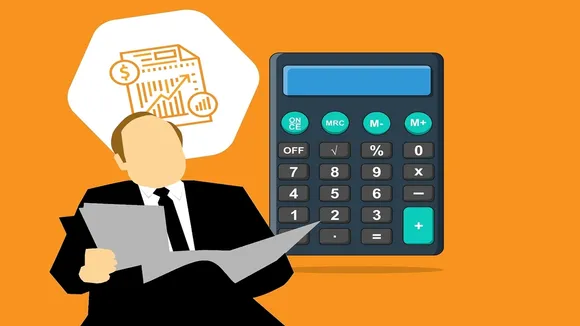 Senior Citizen Savings Scheme, SCSS, Should you open new SCSS account for higher return, सीनियर सिटिजन्स सेविंग्स स्कीम, क्या पुराना खाता बंद करके खोलें नया अकाउंट