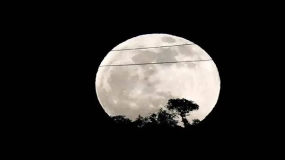 Chandra Grahan Lunar Eclipse 2024 Moon Reuters Image