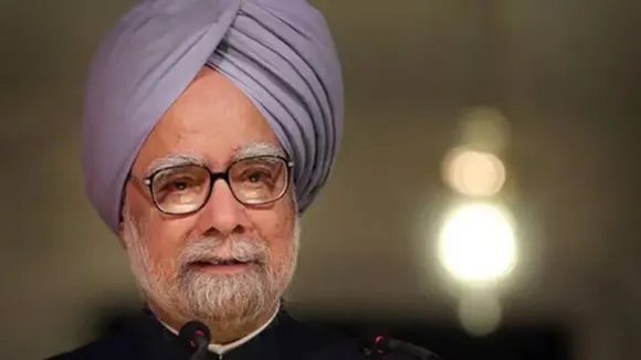 Manmohan Singh, Narendra Modi, Manmohan Singh attacks PM Modi, Manmohan Singh says Modi lowered dignity of public discourse, Manmohan Singh on Modi, पूर्व प्रधानमंत्री मनमोहन सिंह, मनमोहन सिंह का मोदी पर आरोप, मनमोहन सिंह ने मोदी पर लगाया द्वेषपूर्ण भाषण देने का आरोप, मनमोहन सिंह ने कहा मोदी ने प्रधानमंत्री पद की गरिमा गिराई